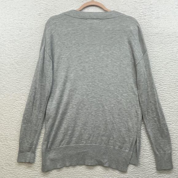 Treasure & Bond Sweater Womens XXS Gray V Neck Pullover Cashmere Blend Soft Knit - Picture 2 of 11